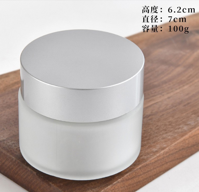 膏（gāo）霜瓶