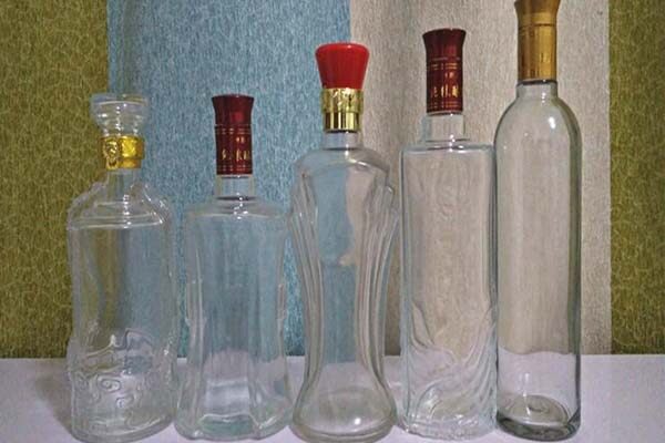 醬菜玻（bō）璃瓶的生產過程
